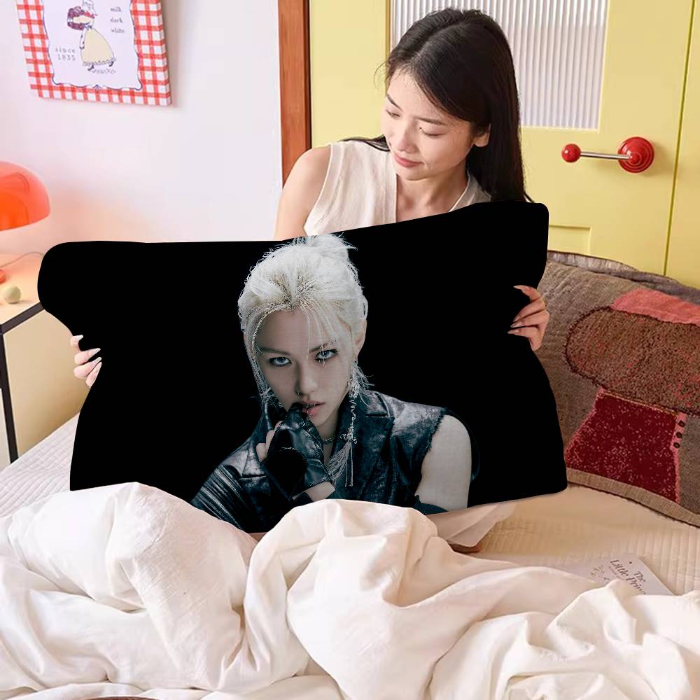 F-FelixS singer.png Nouvelle s - Home Textiles Premium avis et prix